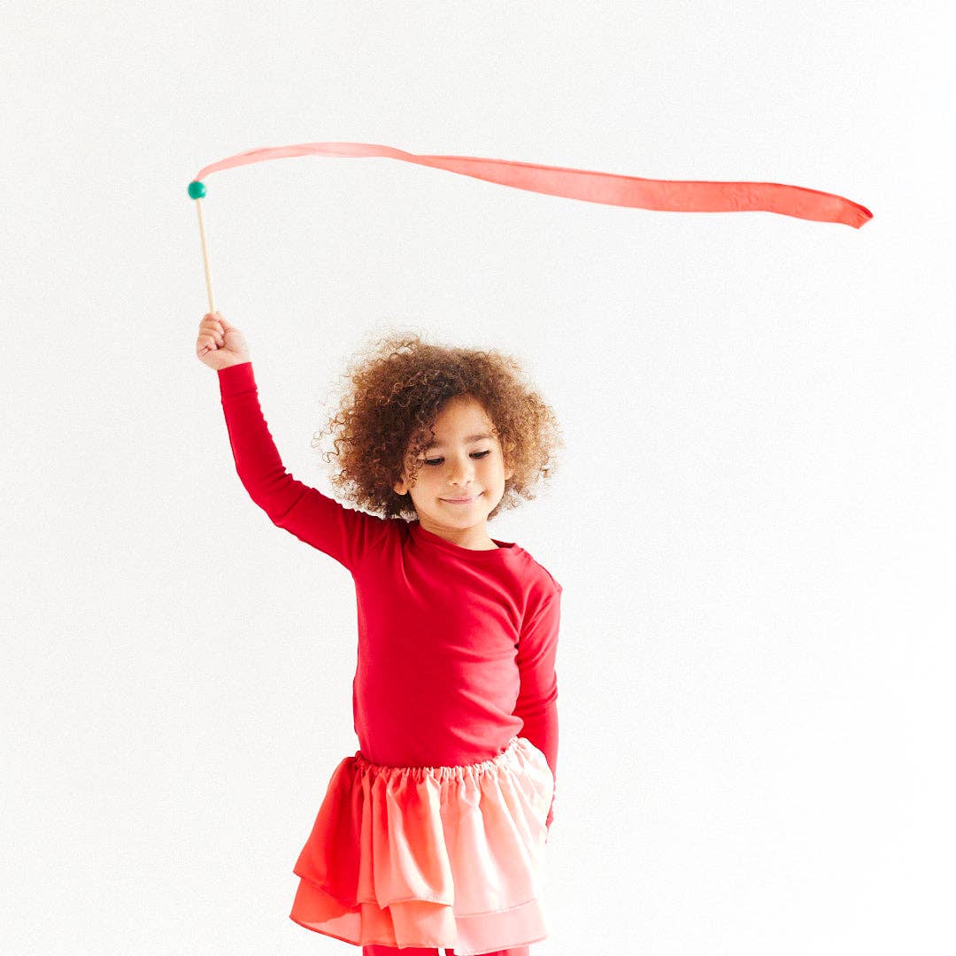 Sarahs Silk Mini Strawberry Streamer - - MamaMilla