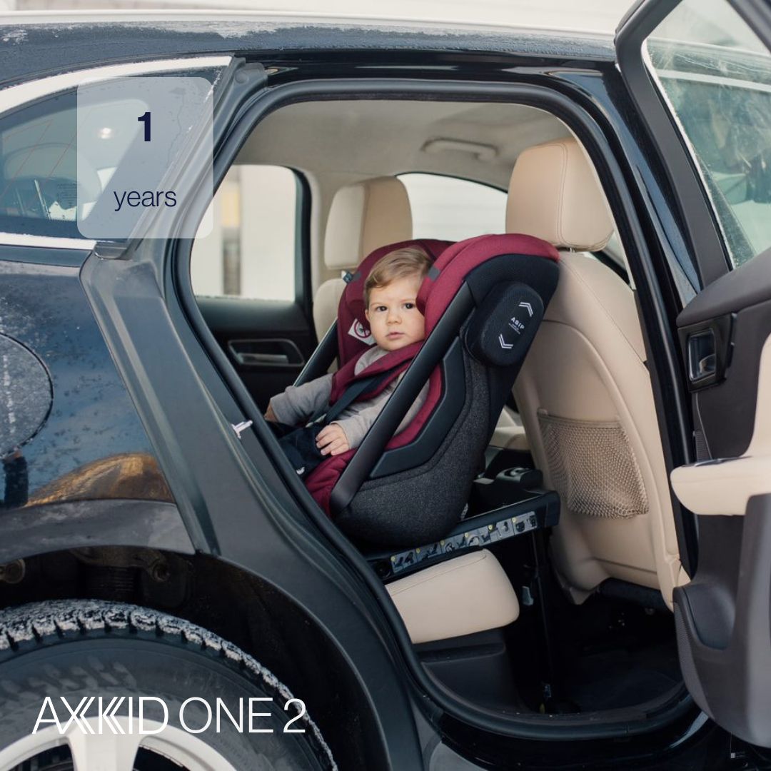 Axkid ONE 2 - Tar - iSize 61-125 cm - UTSTÄLLNING - 61-125 cm (3 månader till 7 år) - MamaMilla