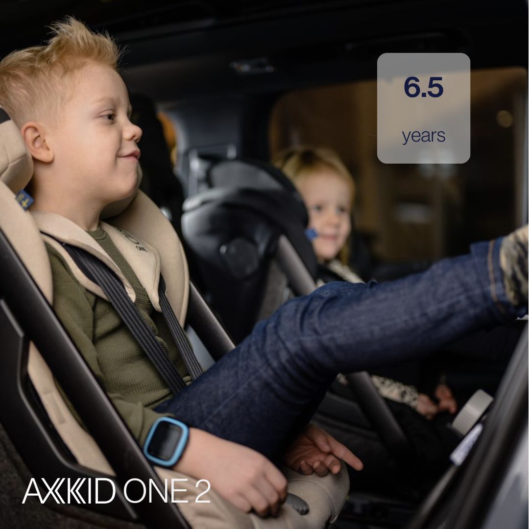 Axkid ONE 2 - Tar - iSize 61-125 cm - UTSTÄLLNING - 61-125 cm (3 månader till 7 år) - MamaMilla