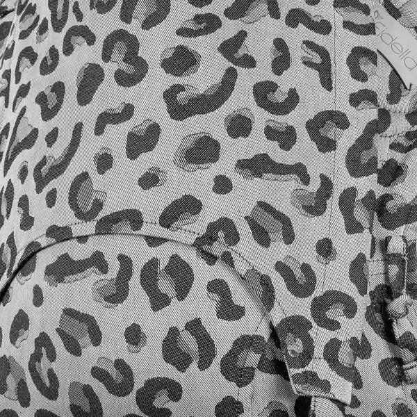 Fidella Fly Tai Bärsele - Leopard Silver - Småbarn - Bärsele - MamaMilla