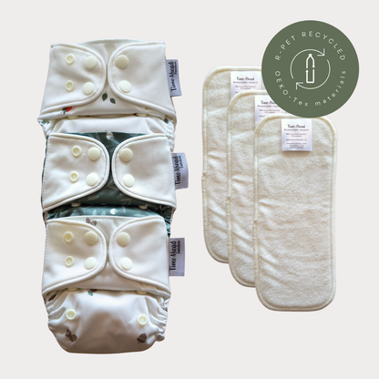 Time Ahead Sweden - Startpakke stofble nyfødt | Alt-i-et 2-6 kg: Med tilbehør / Skovjordbær | Humleblomster grøn | Engvinge