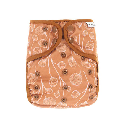 avo+cado One Size Explorer blöjöverdrag - Wildpflanzen, Naturküche, Knospen, Giersch, Sand, Pampasgras, Moss, Mauve, Blätter, Kräuter, Grey, Pusteblume - - MamaMilla