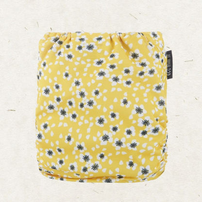 One Size Bamboo Pocket blöja. Blossom - - MamaMilla