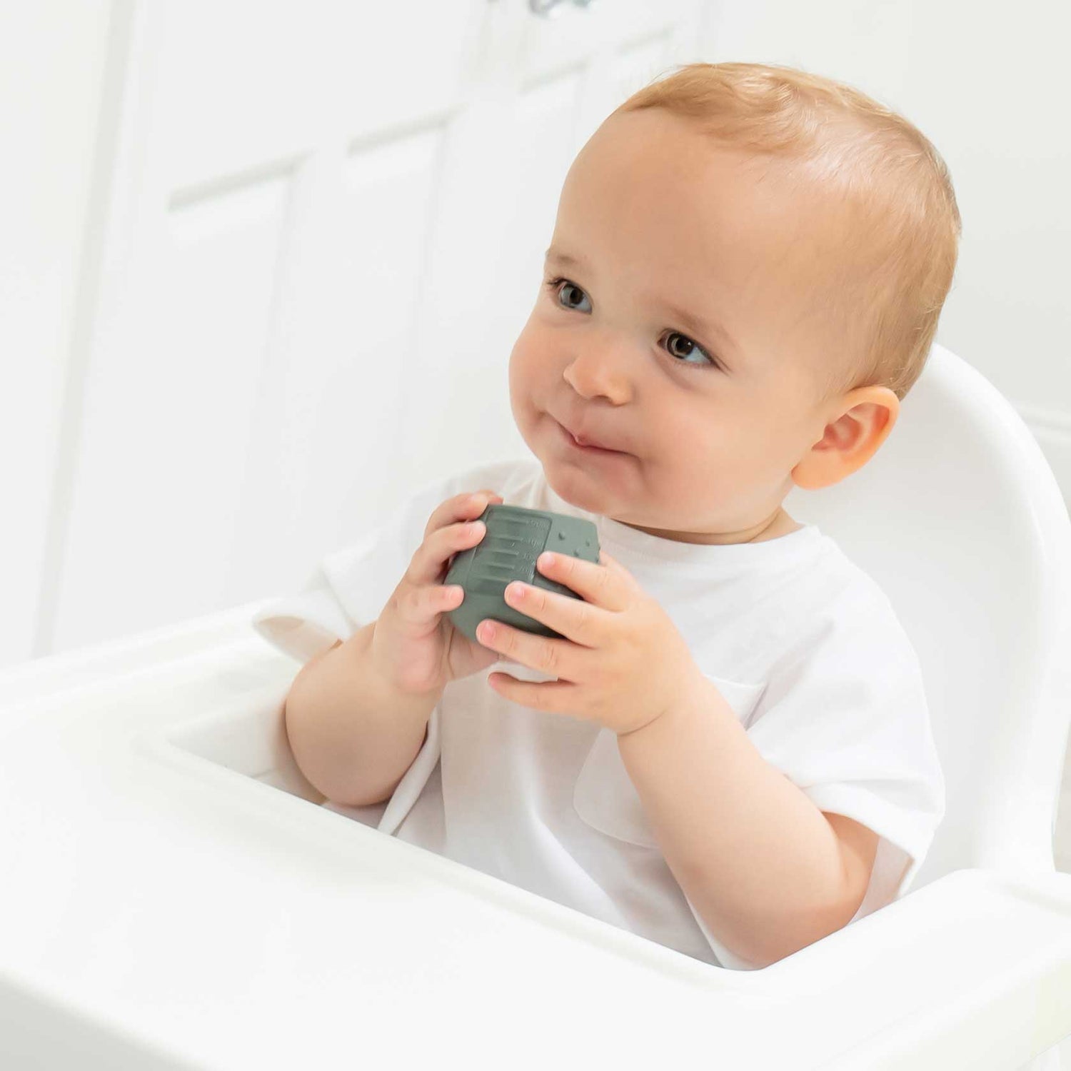 Tidy Tot Silikonkopp - My First Cup - Grå - Cup - MamaMilla