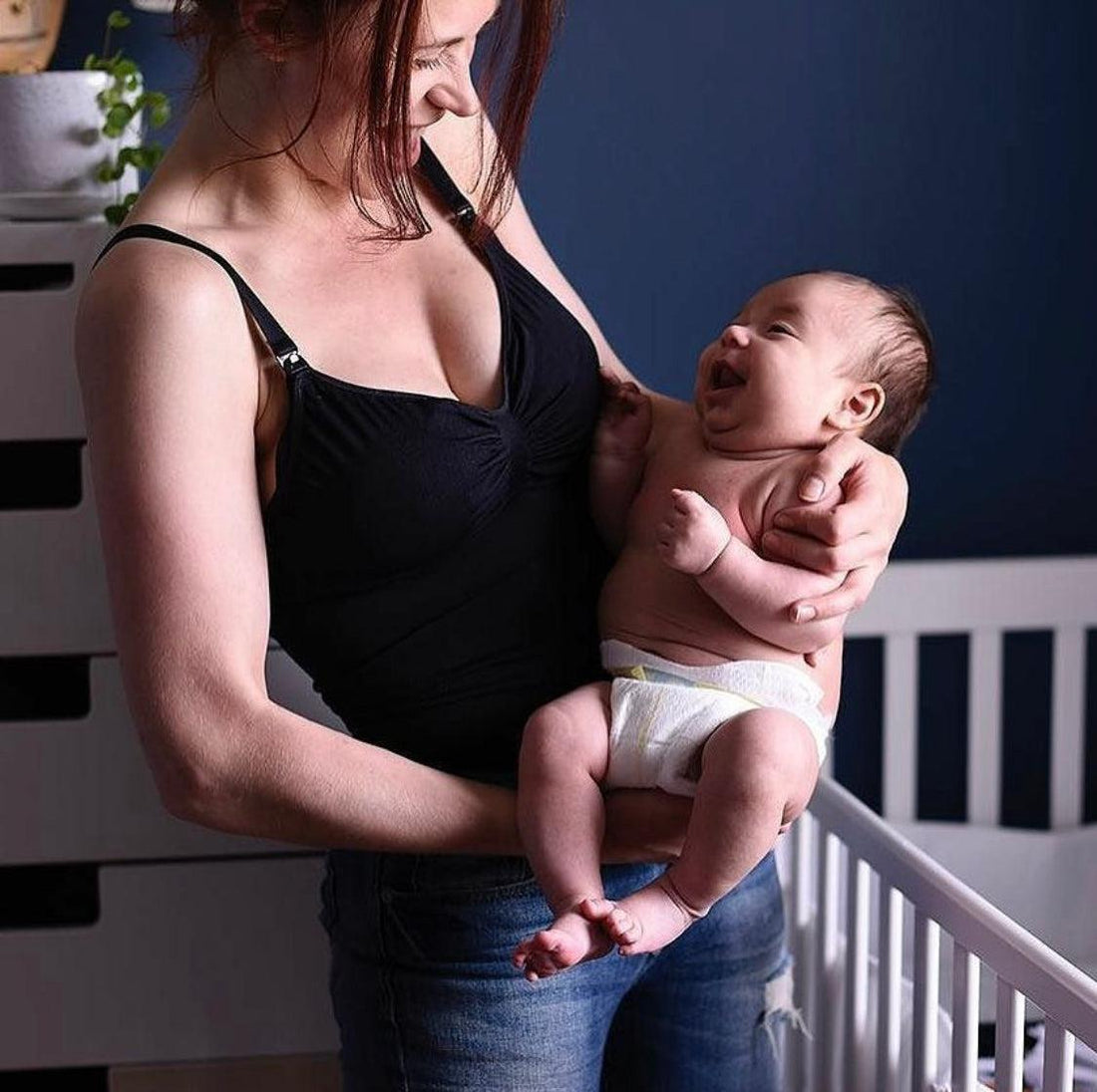 Carriwell Amningstopp med shapewear - Svart - Amningskläder - MamaMilla