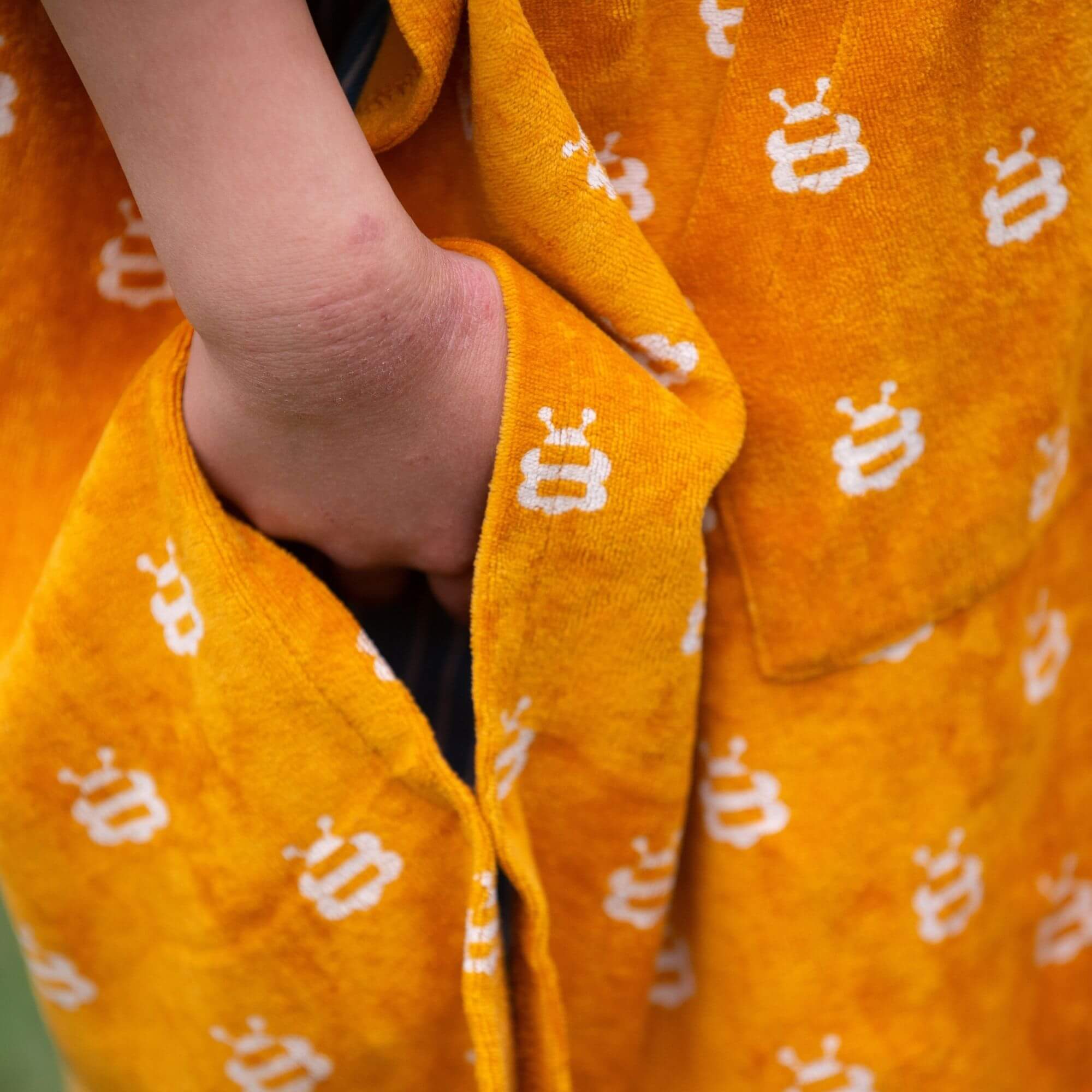Little Green Radicals Strandponcho Med Hætte – Bier Print
