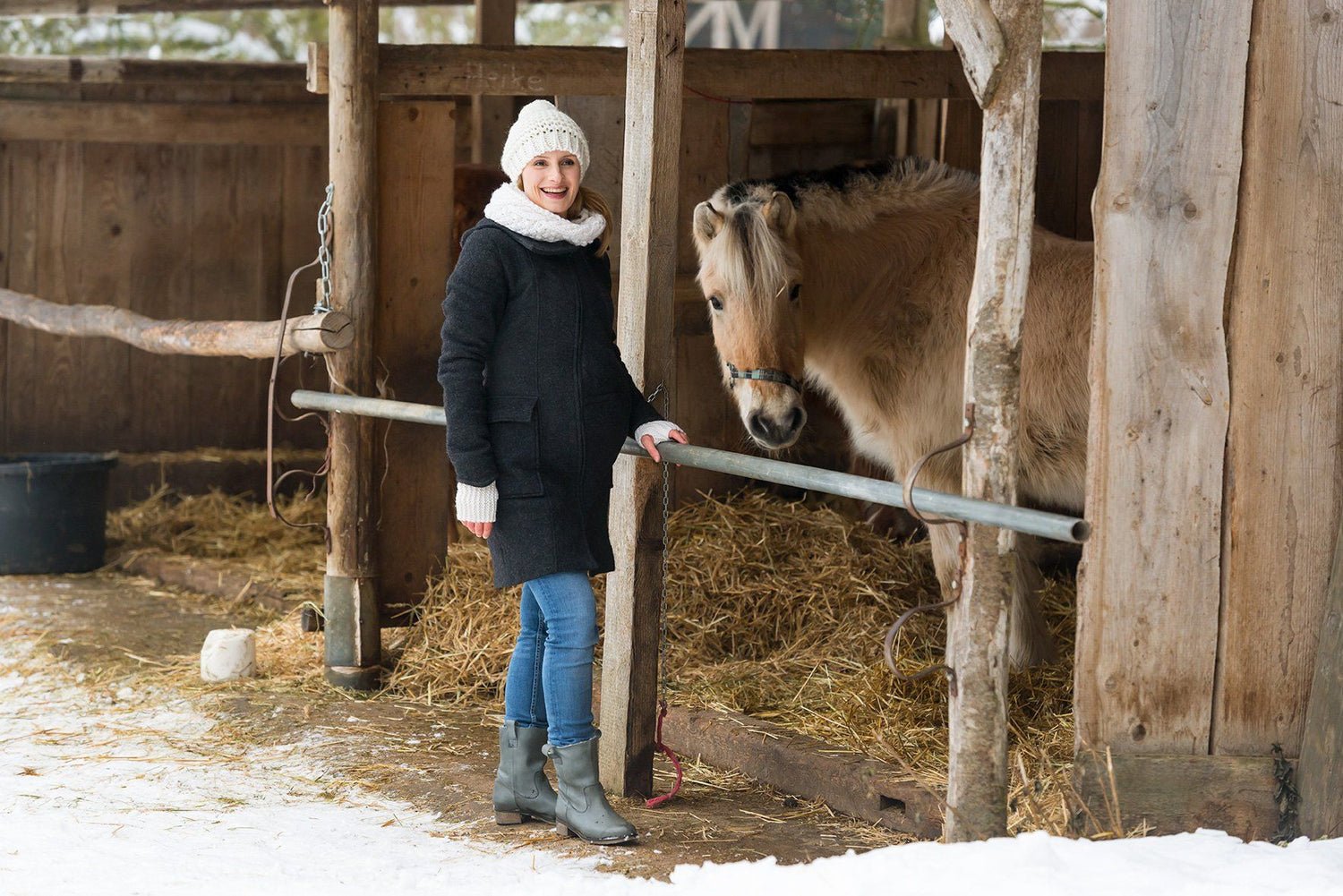 Mamalila 4in1 bärare och gravidjacka även för ryggbärande - Ull - Antracit - Bärjacka - MamaMilla