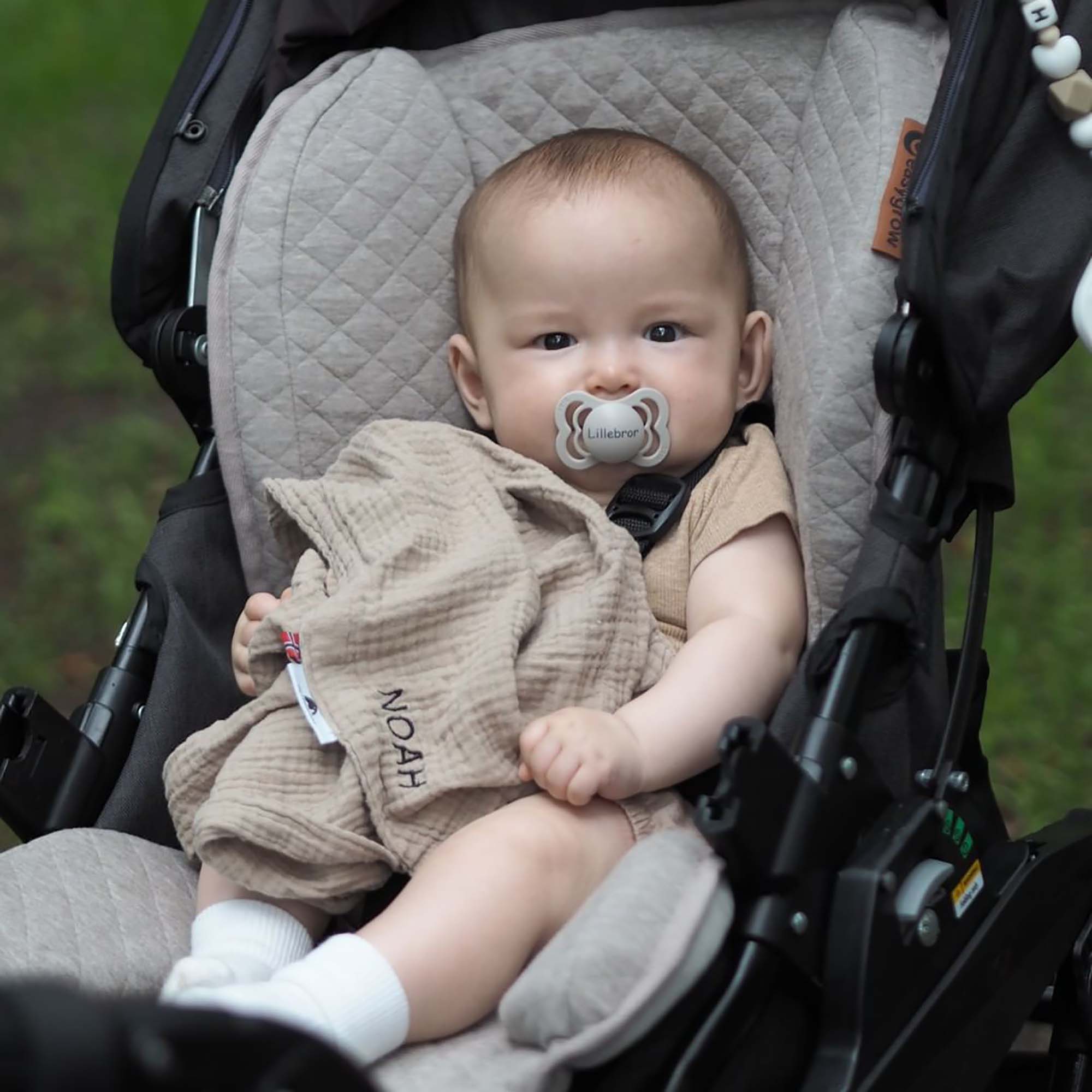 Easygrow Klapvognsformindsker / Minimizer til Klapvogn - Black Anthracite - Klapvognsformindsker - MamaMilla