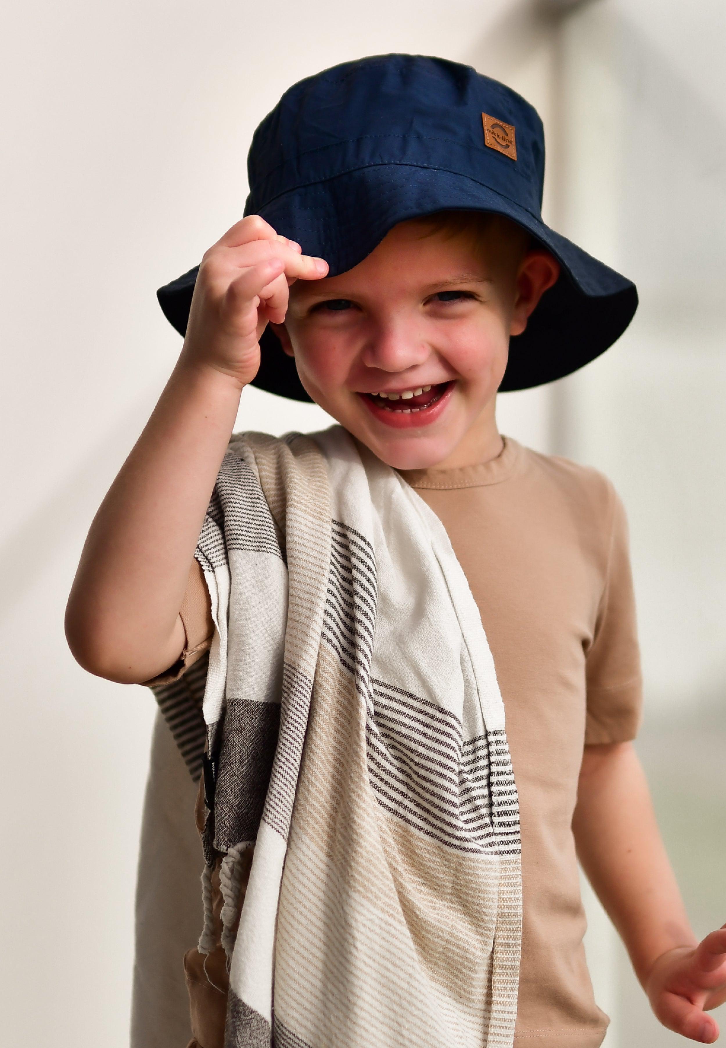 Mikk-line bully hat - Blue Nights - Solhatt - MamaMilla