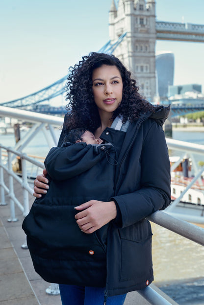 Wombat &amp; Co. vinterfodral för bärsele och swaddle - Charcoal Black/Grey - Bärskydd - MamaMilla