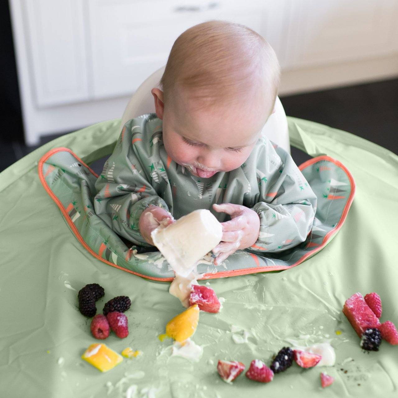 Tidy Tot Haklapp och bricka - SET - Dusty Mint - Haklapp med ärmar - MamaMilla