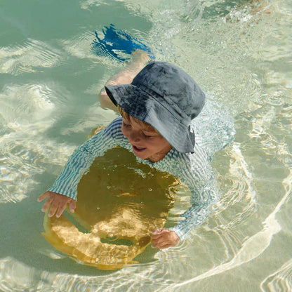 Liewood solhatt med skärm - Sander - Whale blue - Solhatt - MamaMilla