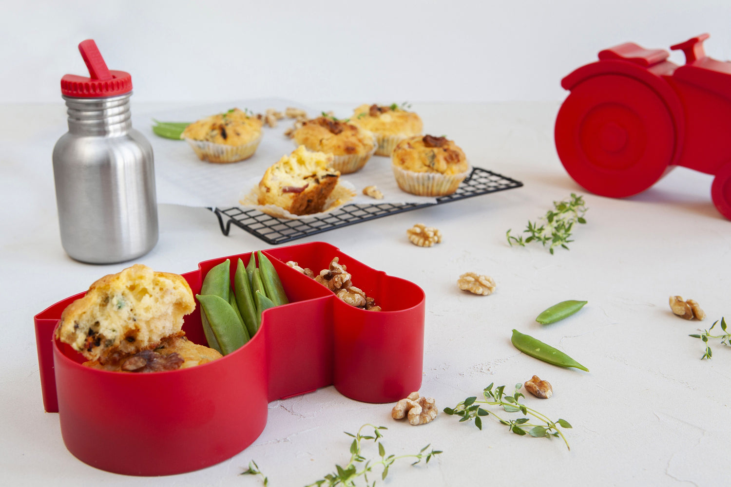 BLAFRE Madkasse Med 2 Rum - Traktor - Blågrøn - Madkasse - MamaMilla