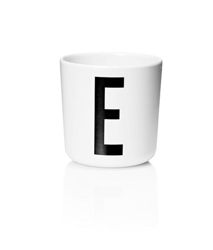 Design Letters Ecozen - Kopp med bokstav - Matservering - MamaMilla