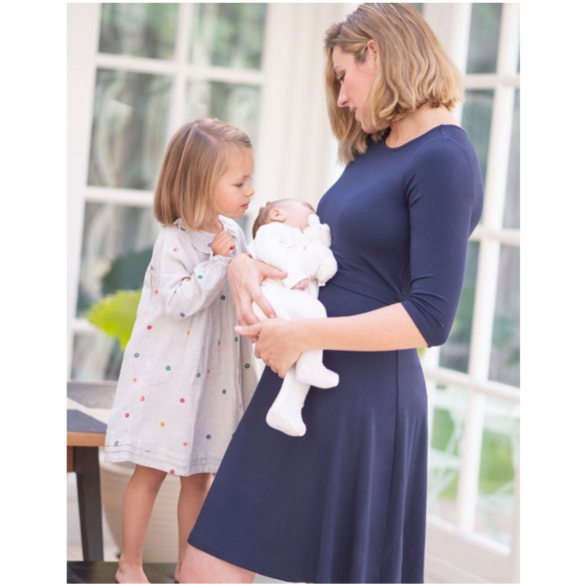 Seraphine vänt- och amningsklänning - Una - Marinblå - Amningskläder - MamaMilla