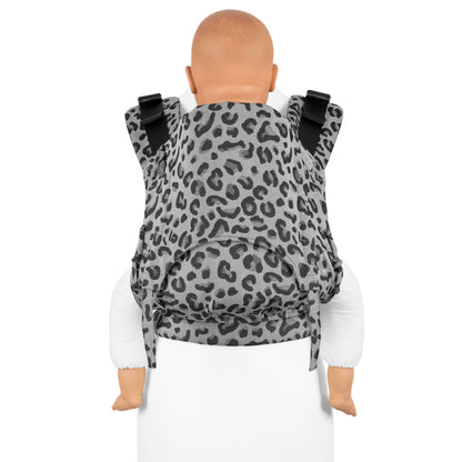 Fidella Fusion Fullbuckle Bärsel - Leopard Silver - Bärsele - MamaMilla